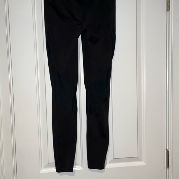 2/$15 GapFit black gfast workout leggings size small - Picture 6 of 11